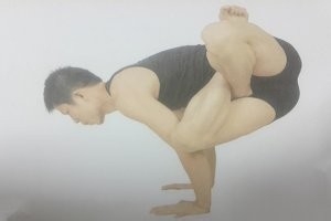 缓解胸部不适(中)-治疗不同疾病的瑜伽体式