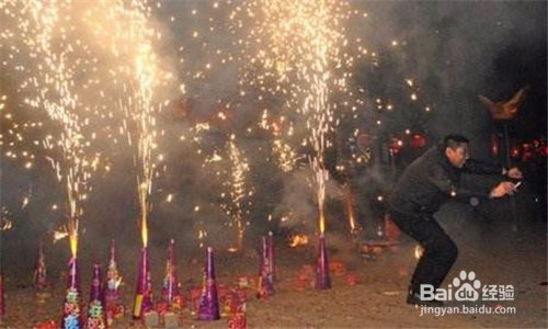 春节燃放烟花要注意哪些 燃放烟花的注意事项