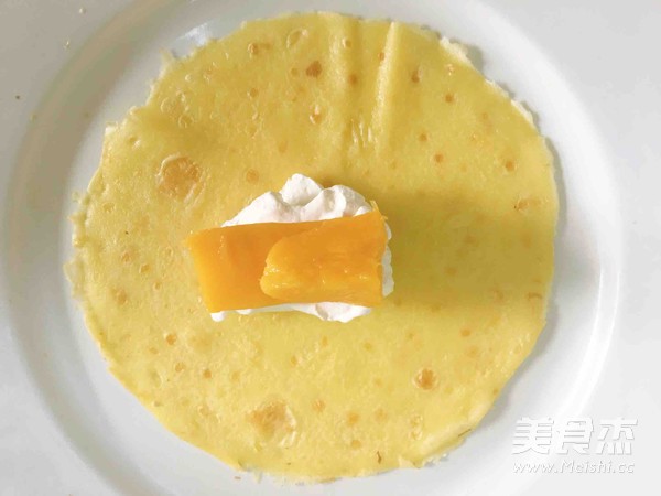 港式下午茶首选的芒果班戟