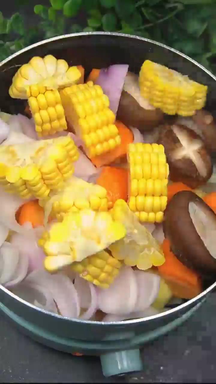 怎样做懒人版鸡翅虾煲