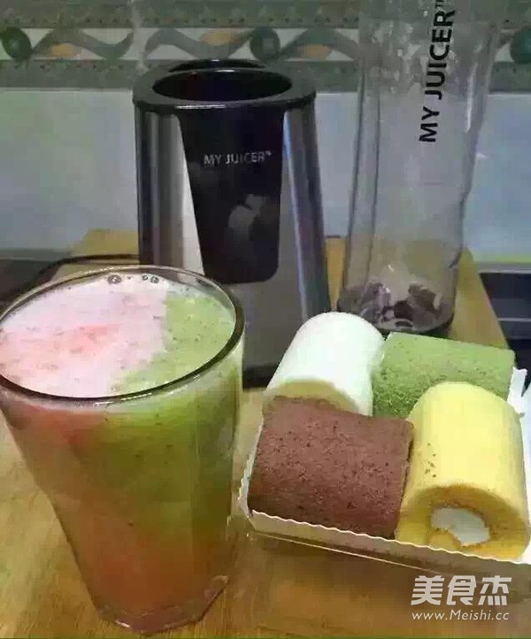 奇异果西柚汁&彩色蛋糕