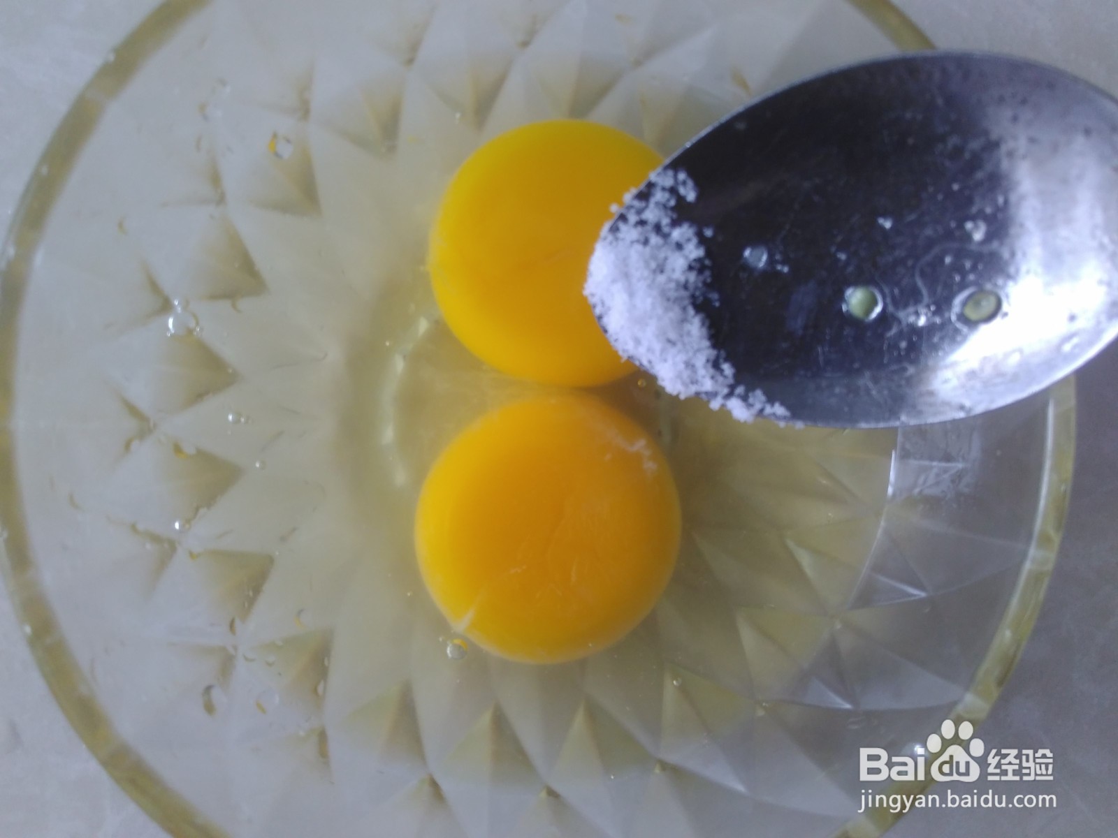 秋葵和鸡蛋怎么做好吃？