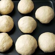 不点外卖176--奶香芝麻小餐包