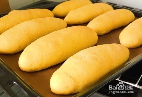 胡萝卜拉丝芝士餐包是怎么做的？家常教程