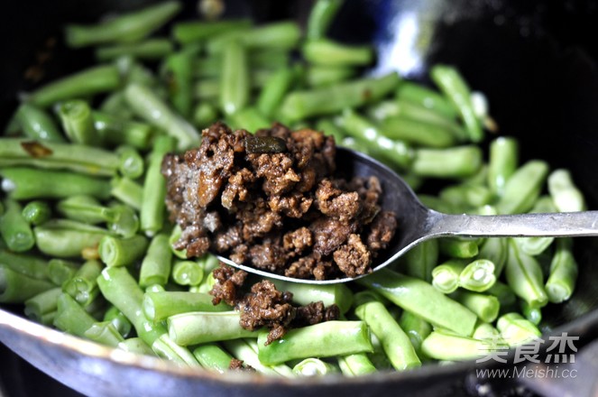 肉末豆角焖面