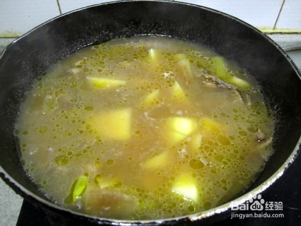 柴鸡粉丝煲的制作方法