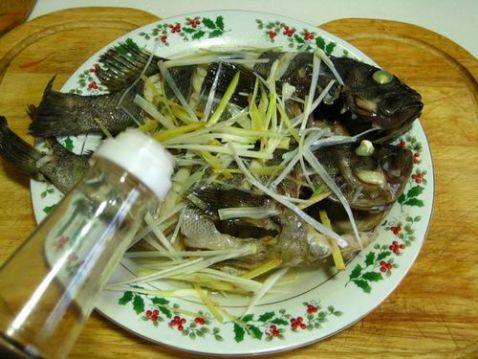 清淡营养美味清蒸黑头鱼