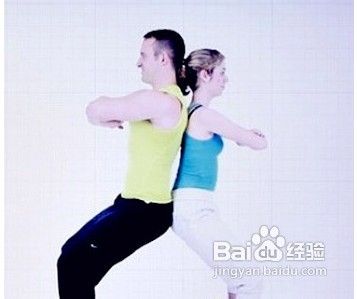 拉伸情侣瑜伽教程图解 情人节运动增甜蜜