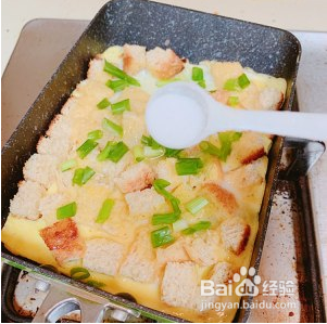 葱香全麦吐司煎蛋的制作方法