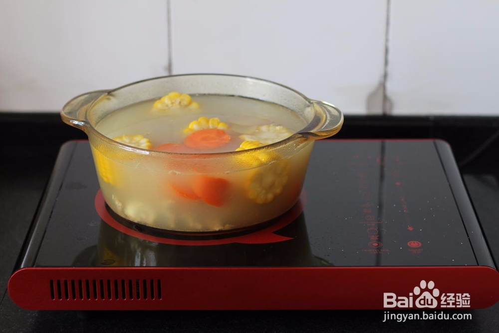 靓汤润秋燥 玉米排骨汤