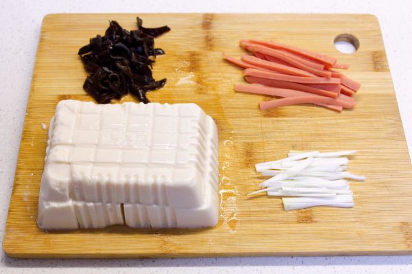 秋天里第一碗酸辣汤