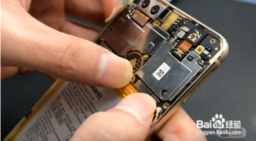 华为荣耀8青春版电池怎么换