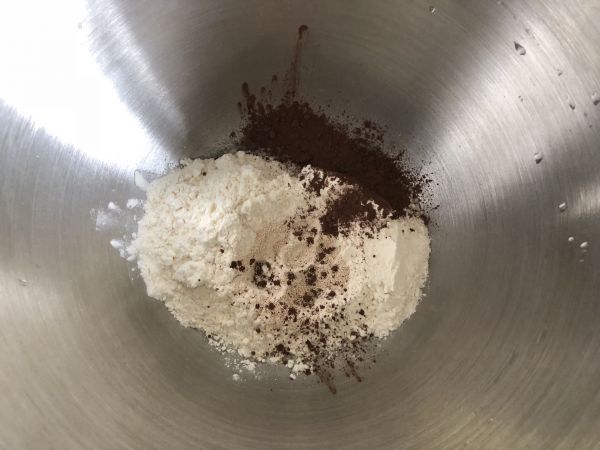 布朗熊豆沙包#福临门暖冬宴幸福面#