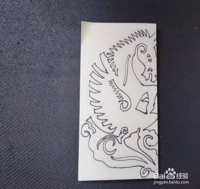如何用彩色纸剪出午马