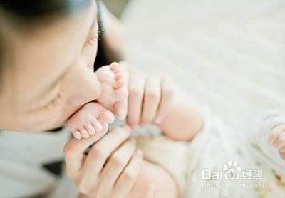 送什么礼物给刚生完孩子的妈妈