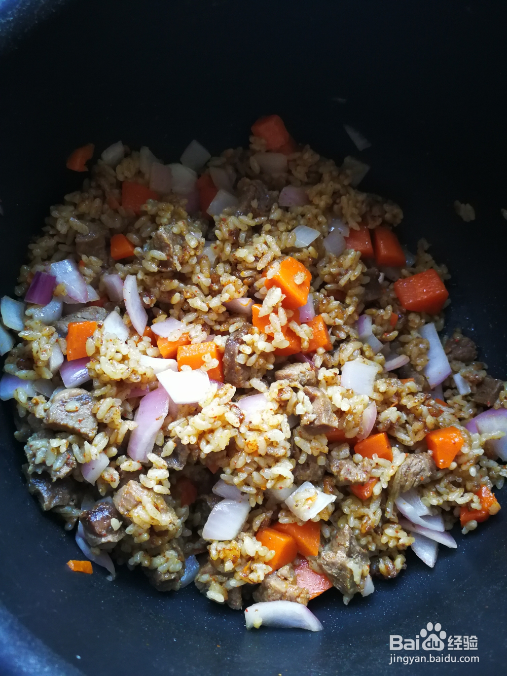 手抓饭牛肉焖饭大厨都是这么做的