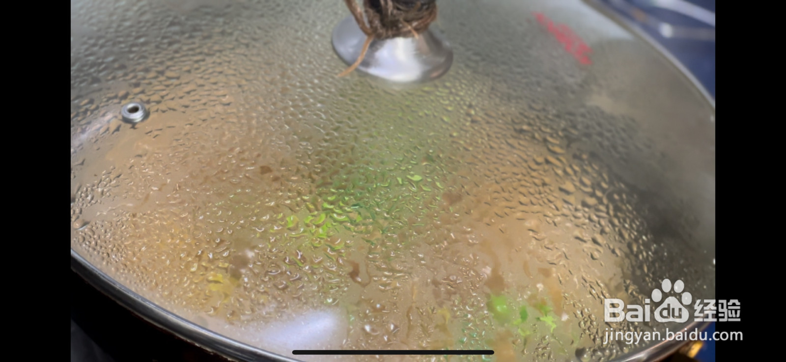 下饭菜土豆青椒焖排骨的做法