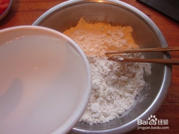 韭菜鸡蛋馅儿饺子的做法