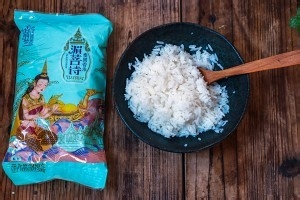 肉松黄瓜寿司的做法