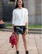 卫衣五种搭配方法