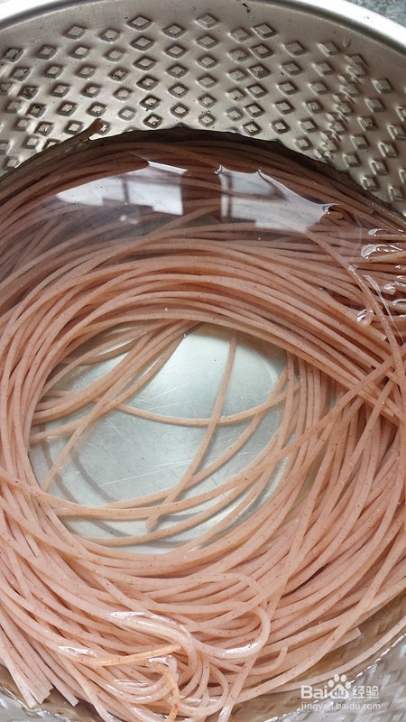 看完就会的哈尼红米线