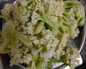 豆豉爆炒有机花菜的做法