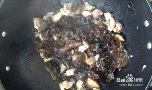 家常菜菜谱16：木耳炒肉