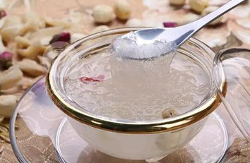 燕窝做法：不会挑毛？来看看怎样快速挑毛！