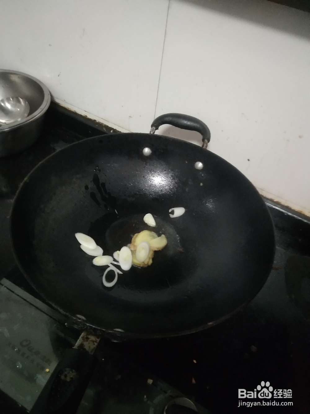 沙丁鱼炒千张