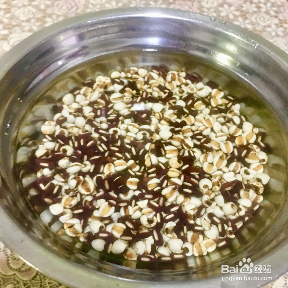 细腻美味的红豆薏米水
