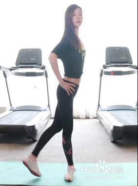 只要几个简单的动作，每天5分钟就能减肥瘦全身