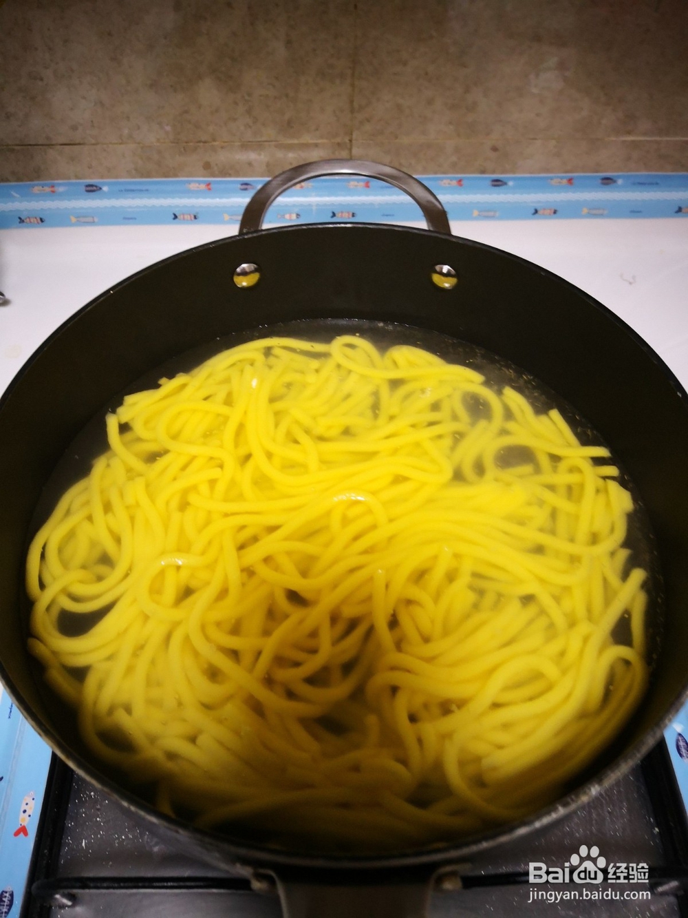 韭菜炒叉子的做法