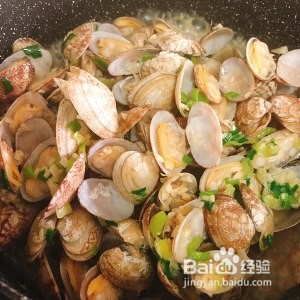 蒜香花蛤的做法