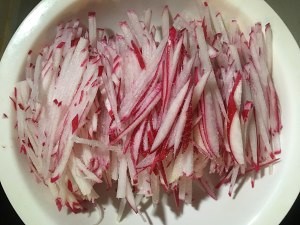 健康养生佳品超级脆的凉拌萝卜丝