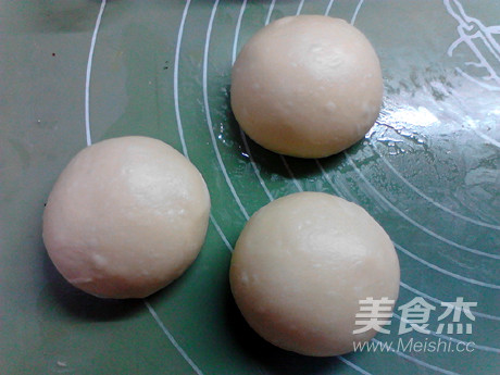椰蓉提子面包