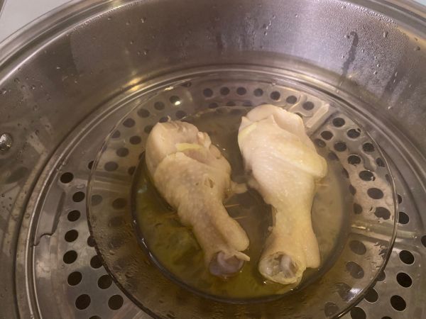 疯狂吮指口水鸡