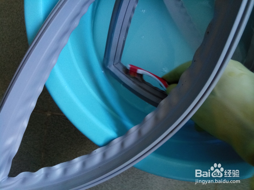 如何清洗家用冰箱门的密封圈