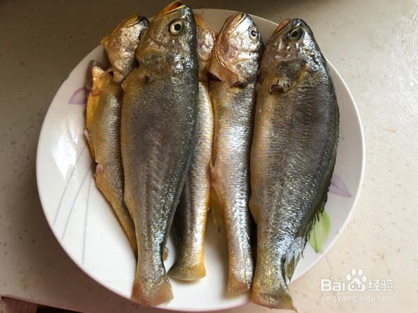 如何做出好吃美味的小黄鱼炖豆腐