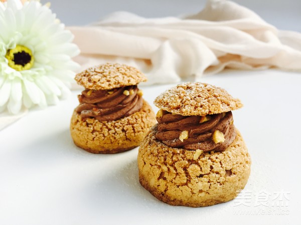 巧克力酥皮泡芙