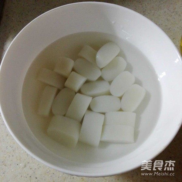 年糕紫薯汤的做法