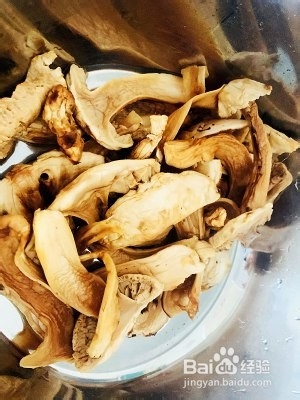怎么做松茸鸡肉汤