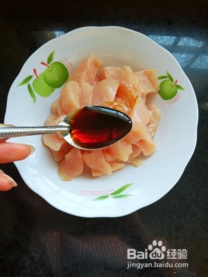 怎么做酸甜口的茄汁玉米鸡胸肉