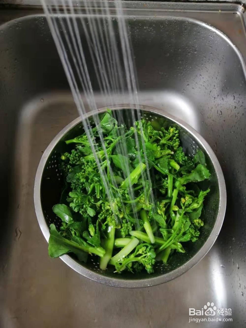 极味家常菜：素炒芥蓝菜