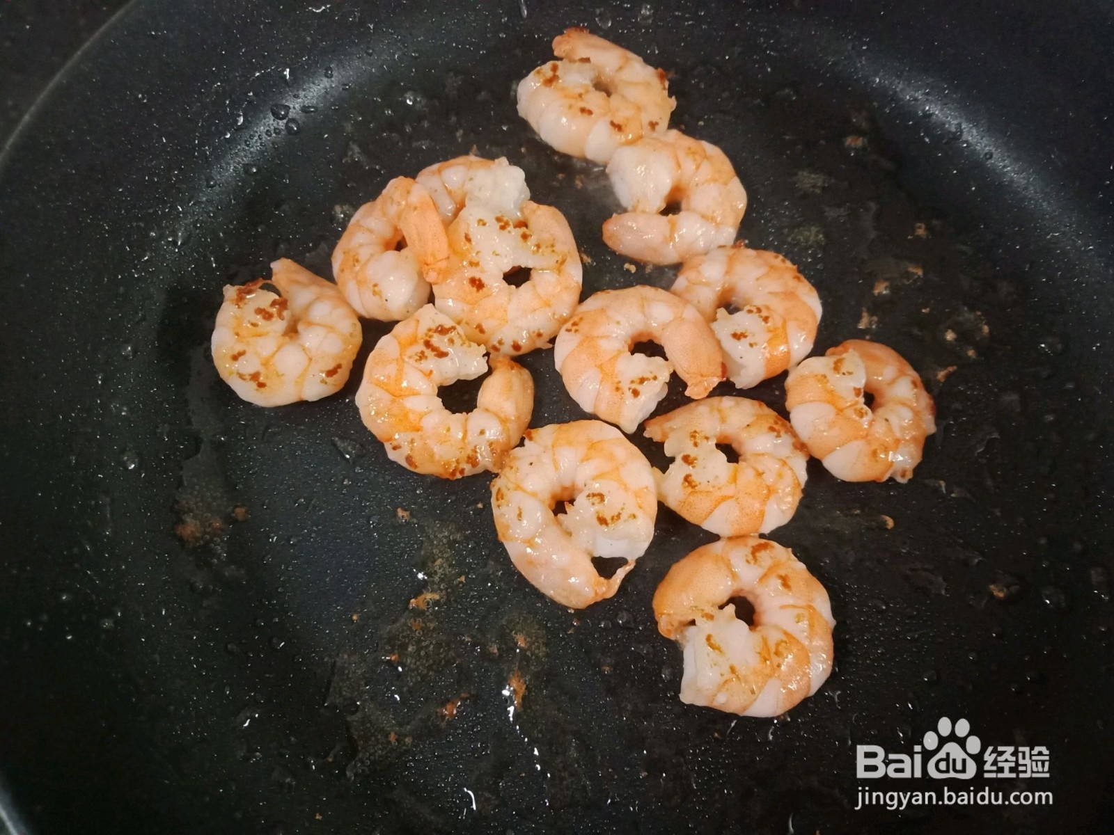 如何制作一份虾仁意面？