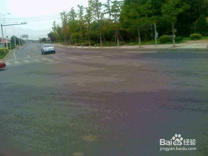 轿车摩托车自行车怎样安全出行