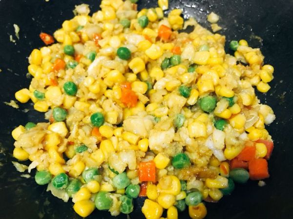 鳕鱼咖喱炒饭蛋挞