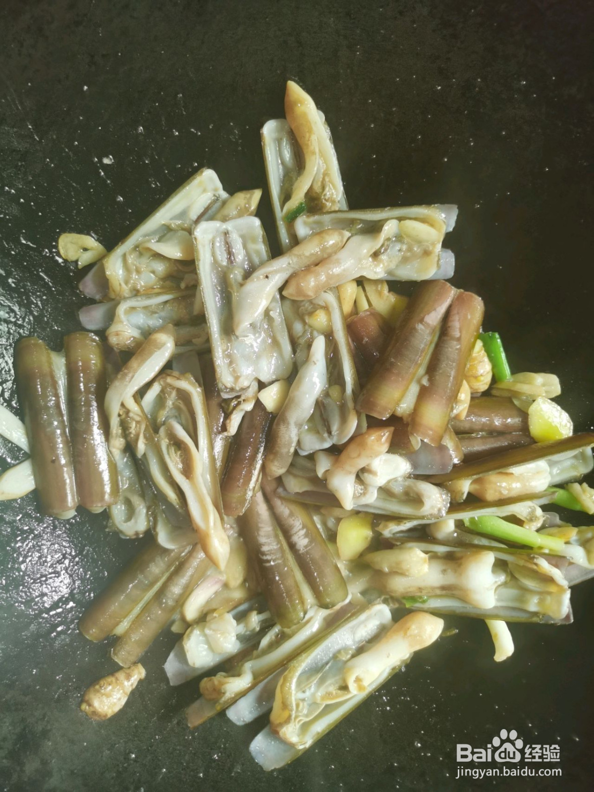 葱烧竹蛏的做法