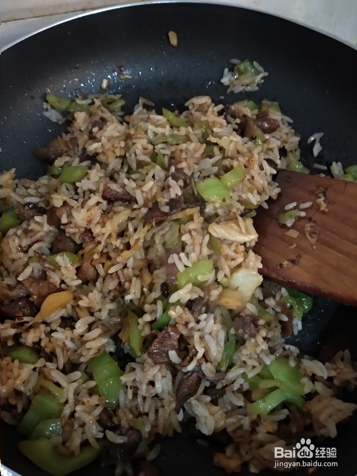 牛肉泡菜青椒炒饭