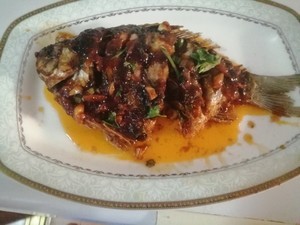 糖醋鲫鱼的做法