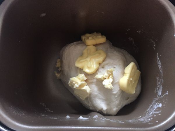 葱香肉松面包卷